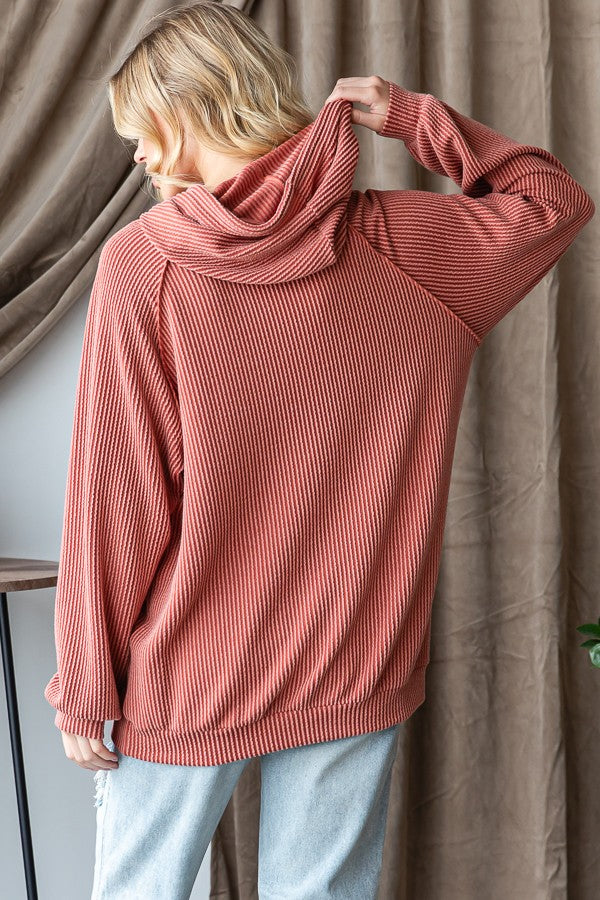 URBAN RIBBED HOODIE